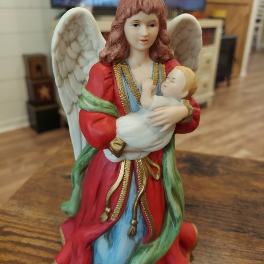 Home Interiors Homco Angel Holding Baby Red Robe #1432 Porceline Figurine